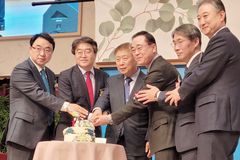 “ 100년 축하, 새로운 100년 시작점 되길”