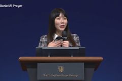 “영원한 하나님 사랑으로 인도해 주심 믿어야”