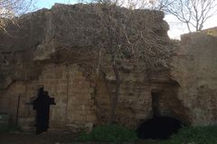 러시아 탈출객과 우크라이나 난민, 모두 바울의 성지로