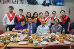 ‘성경 100독 학교’ 졸업한 탈북자들, 이제는 열방으로