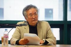민중신학… “민중 편에 선 신학” VS “복음 축소”