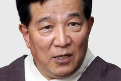 친구의 뒷모습이 너무 아름다웠다