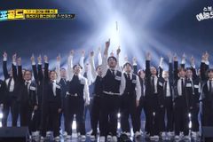 헤리티지 ‘모여라’로 ‘싱포골드’ 역사상 두 번째 기립박수