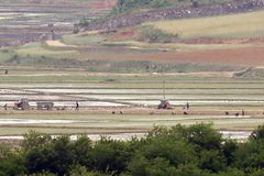 美, 北국경경비총국 제재… "총격·지뢰로 탈북 막아"