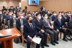 “여·야 국회의원들, 이 기도실서 극적 협치 이루길”