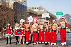 ‘몸짱 산타들’, 강추위 뚫고 장기기증 알려