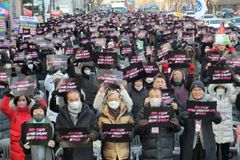 한파도 못 막은 5천여 시민들 “여전한 성혁명적 내용, 완전 삭제해야”