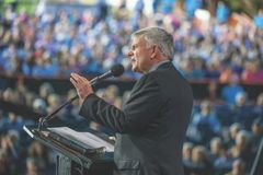 프랭클린 그래함, CCM가수 에이미 그랜트 동성결혼식 주최 비판