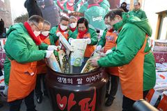 노숙인들의 ‘산타’ 된 목회자들