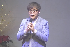 “크리스마스는 기다려도 예수님은 기다리지 않는 시대…”