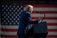 도널드 트럼프, 자신 지지 않는 복음주의자들에 ‘쓴소리’