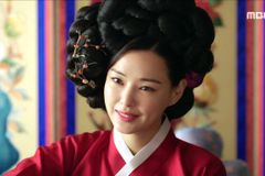 ‘역적’ 이하늬, 성경통독 끝나 “진리가 너희를 자유케 하리라”