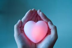 연애와 결혼… ‘외모’는 포기할 수 없다는 당신에게