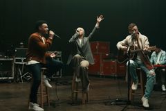 엘리베이션 워십과 타우렌 웰스의 ‘Joy in the morning’