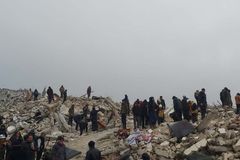 “터키(튀르키예)와 시리아에 도움의 손길을”