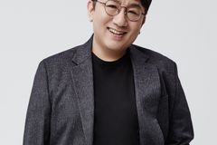 방시혁 하이브 의장, 세이브더칠드런에 2억 원 후원