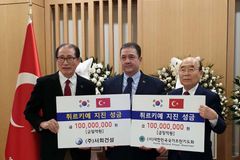 (사)국가조찬기도회·(주)서희건설, 튀르키예 성금 1억 원씩 전달