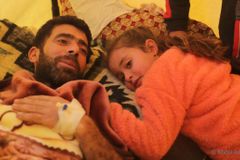 튀르키예·시리아 지진 발생 1달… 아동과 가족들 생존 기로에 놓여