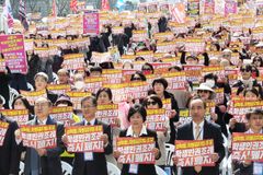 서울시의회 의장, 서울 학생인권조례 폐지 조례안 발의