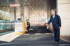 [기자수첩] 예배의 시작은 주차장부터