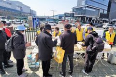 한교연, 부활절 앞두고 ‘사랑의 밥퍼’… 노숙인 등 사회적 약자 위로
