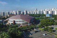 논란 만민중앙교회, 부천체육관 대관 취소돼