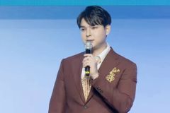 트로트 가수 류지광 “자신 내려놓고 하나님이 하시면 된다”