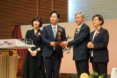 유기성 목사 원로 추대·김다위 목사 담임 취임