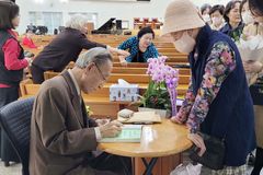 “어린이들 좀 더 많이 사랑하다 세상 떠나고 싶다”