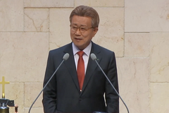 “탓을 버리고 기도하는  것이 가정 회복의 단초”