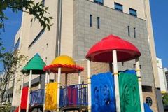 “아이들이 마음껏 뛰노는 교회 키즈카페로 오세요”