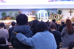 성장하는 교회일수록 더 자주 소그룹 활동