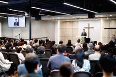 시애틀행복한교회 개척 12년… 300여 성도와 입당 감사예배 드려