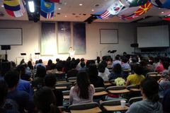 개그우먼 조혜련 “성경만 안 읽던 사람이 성경만 읽는 사람으로”