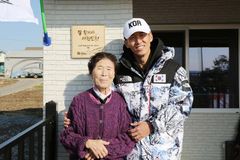 한국해비타트, 가수 션과 독립유공자 후손에 12번째 보금자리 헌정