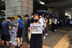 “홍콩, 1년간 빠르게 경찰국가 돼… 인권 위기 촉발”