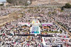 신천지, 40주년 행사 통해 세 과시와 내부 단속 노린 듯