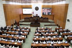 서울 학생인권조례 폐지안 가결… 충남 이어 두 번째
