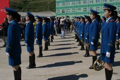 “北, 女 차별과 인권 유린 만연… 당국, 지원 체계 필요도 못 느껴”