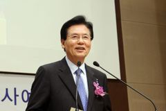 실천신대, 신임 총장에 이정익 목사 선출