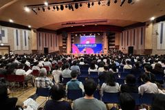 국제로잔 데이빗 베넷 “환대와 섬김으로 하나님 사랑 전해 달라”