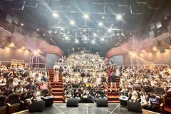 파리 올림픽 성공 기념, 체육인들 뮤지컬 ‘ABBA’ 관람