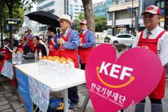 ‘종로5가’ 빈 자리, 원로목사들의 섬김으로 채우다
