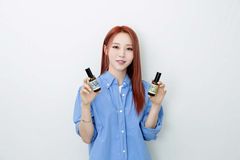 가수 문별, 발달장애인 청소년 작품 ‘룸 스프레이’ 응원