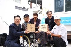 가수 션, 해비타트와 독립유공자 후손 17번째 보금자리 헌정