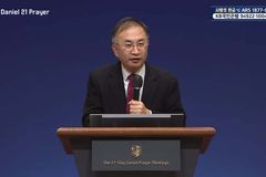 구홍림 장로의 간증: 굿하던 회사에서 전 직원 예배 드리자 생긴 고난과 기적