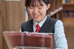 “제자국제크리스천학교서 하나님 만난 후 평안 얻었습니다”