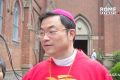 “中 가톨릭 주교, 박해에 무관심… ‘’종교 중국화”만 집중