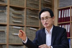 “작금의 무법과 폭력과 거짓과 무질서, 해방 시기의 재현”