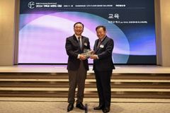 ‘명품 가문의 법칙’ 저자 박인규 박사, 국민일보 기독교 브랜드 대상 수상